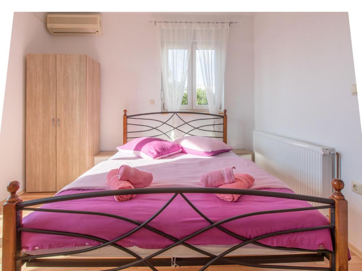 Apartments Benny Криквеница Екстериор снимка